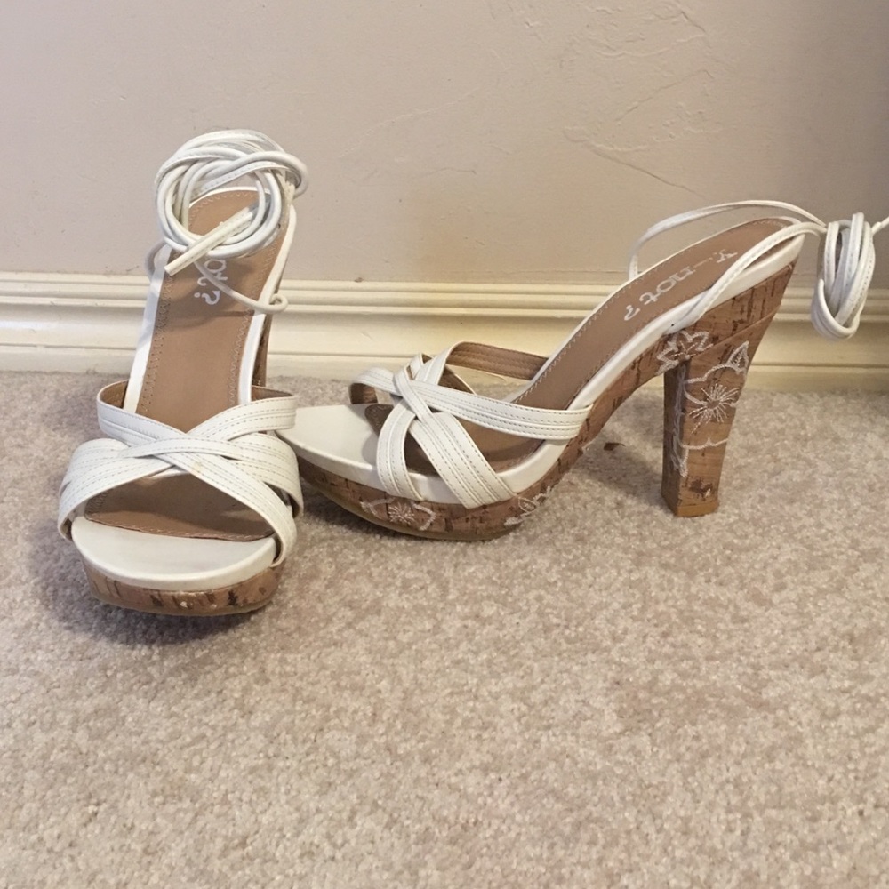 Y-Not embroidered cork Heeled Sandal